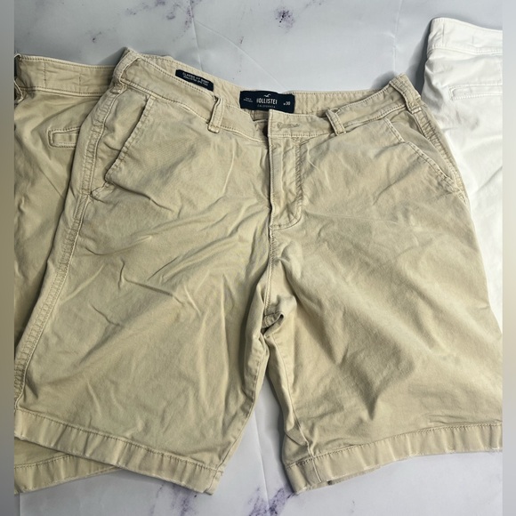 Hollister men’s khaki shorts size 30Wset of four pairs - Picture 3 of 10